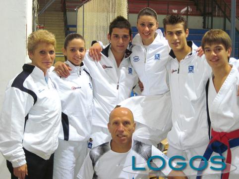 Castano Primo - Giovani atleti di karate in gara a Novara