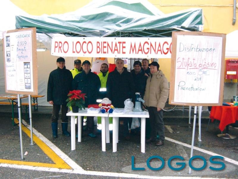 Magnago - foto di gruppo per la Pro Loco Bienate