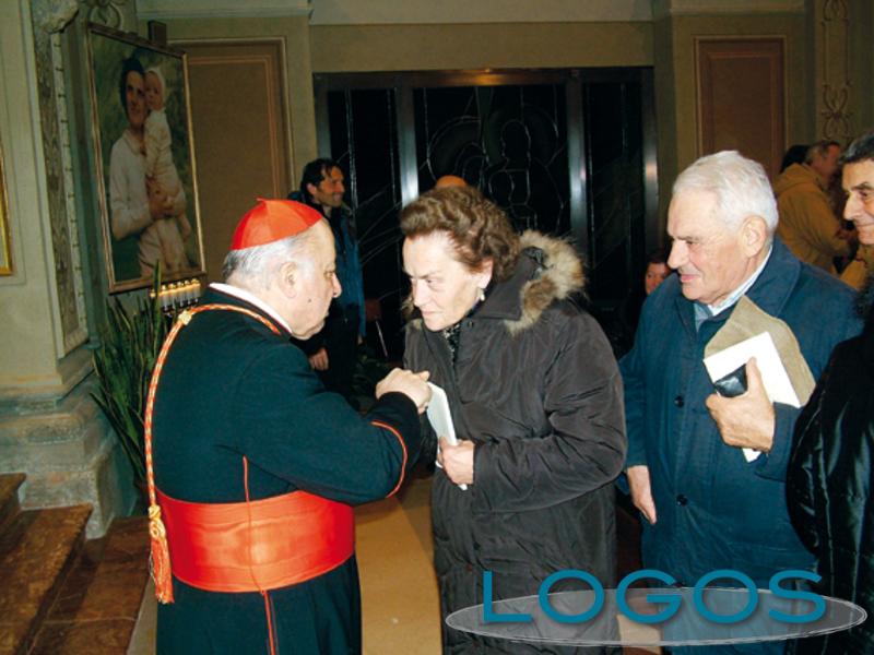 Territorio - Il Cardinale Tettamanzi con una fedele