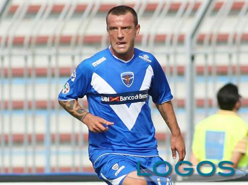 Sport - Francesco Flachi con la maglia del Brescia (Foto internet)