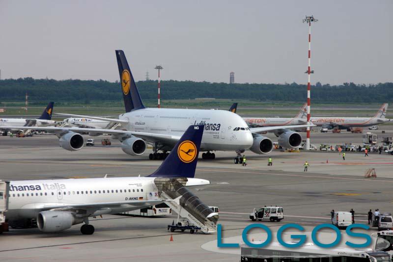 Malpensa - Lufthansa Airbus.4
