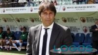 Sport Nazionale (Bar Sport) - Conte sulla panchina del Siena (Foto internet)