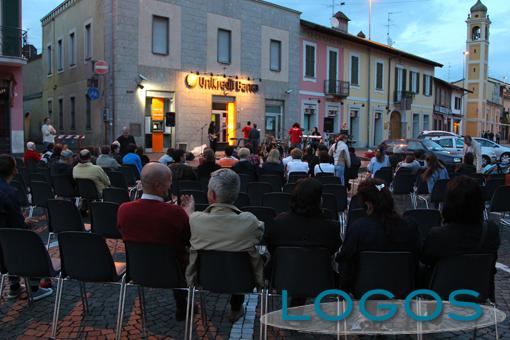 Castano Primo - Un dei tanti eventi in piazza Mazzini (Foto Gualdoni)