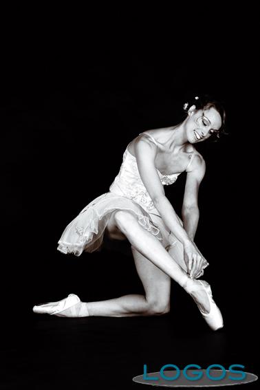 Inveruno - Eleonora Burgsthaler mentre danza