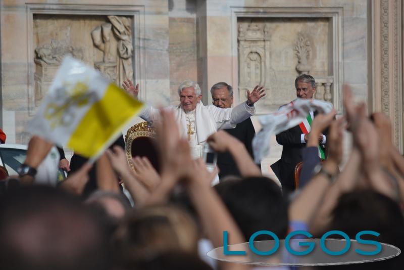 Family 2012 - Il Papa in Duomo.11