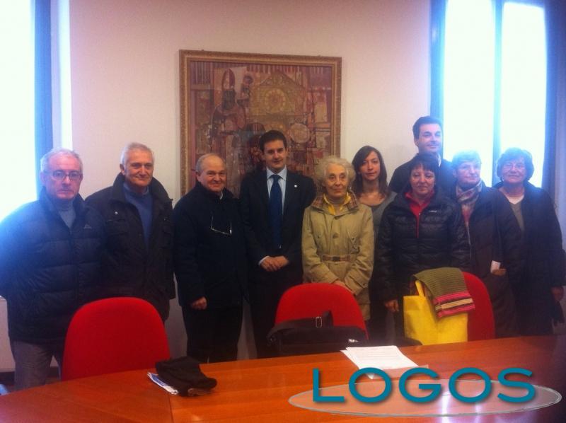 la delegazione della categoria pensionati ricevuta in comune a magenta