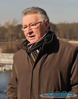 Territorio - Alessandro Folli Territorio - Alessandro Folli