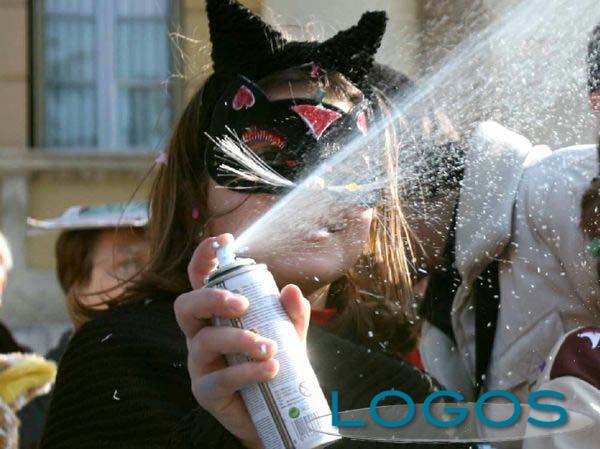 Galliate - Divieto di vendita delle bombolette spray (Foto internet)