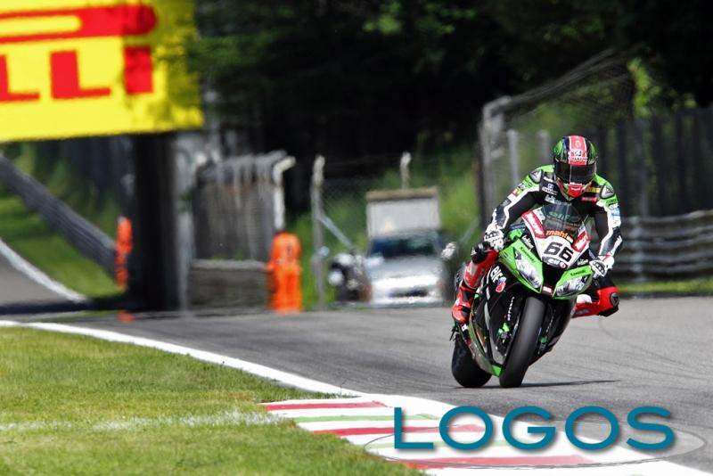 Sport Nazionale - Lo spettacolo Superbike a Monza (Foto Massimo Cavicchini)