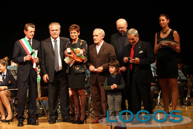 Castano Primo - 'Città di Castano': premiati Bassani e D'Aletto. Riconoscimento anche a Bellaria (Foto Franco Gualdoni) Castano Primo - 'Città di Castano': premiati Bassani e D'Aletto. Riconoscimento anche a Bellaria (Foto Franco Gualdoni)