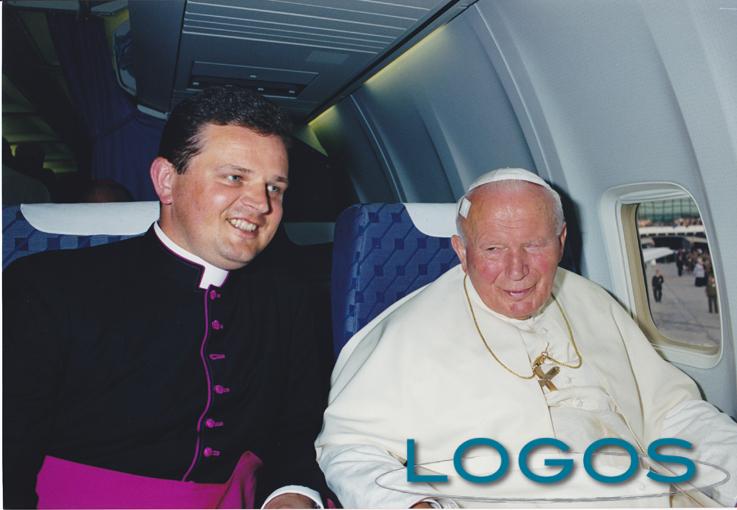 Storie - Mons Pawel e Papa Giovanni Paolo II