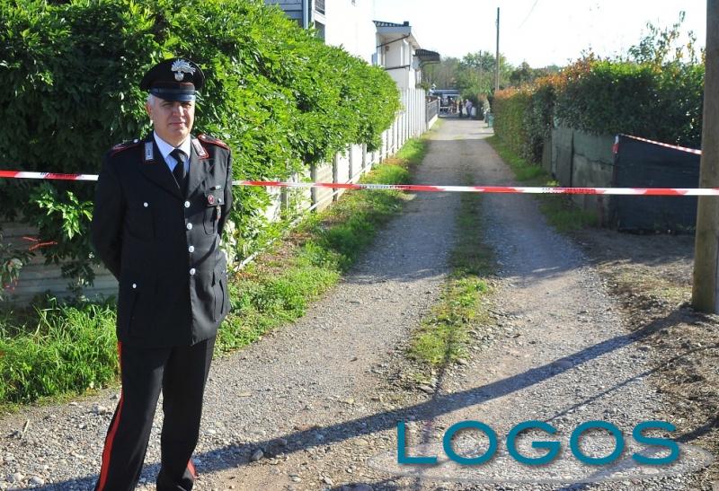 Vanzaghello - I carabinieri durante i rilievi