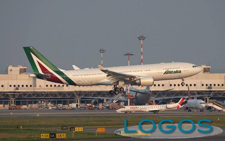 Malpensa - La nuova livrea Alitalia (Foto di Franco Gualdoni)