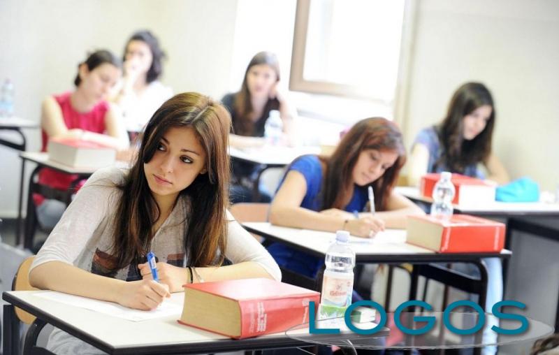 Scuola - Studenti alla Maturità (Foto internet)