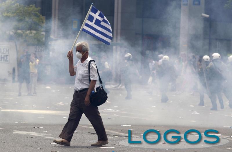 Attualità - Grecia, a un passo dal baratro (foto internet)