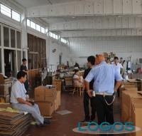 Turbigo - Controlli dei Vigili urbani nella maglieria cinese