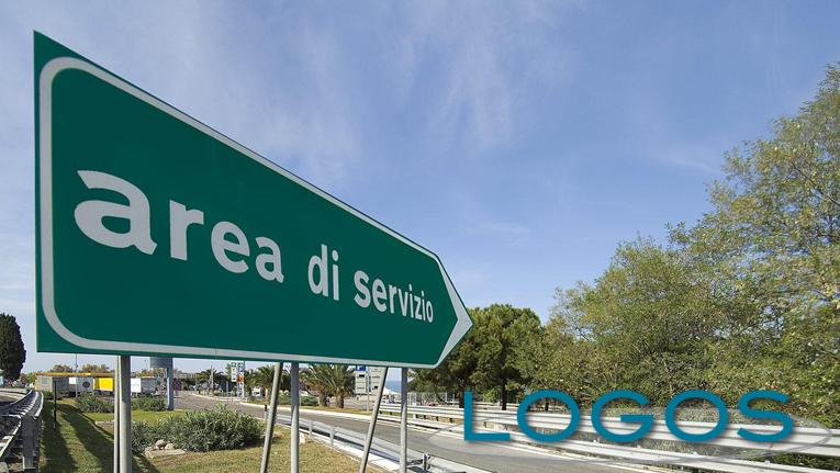 Attualità - Area di servizio autostrada (Foto internet)