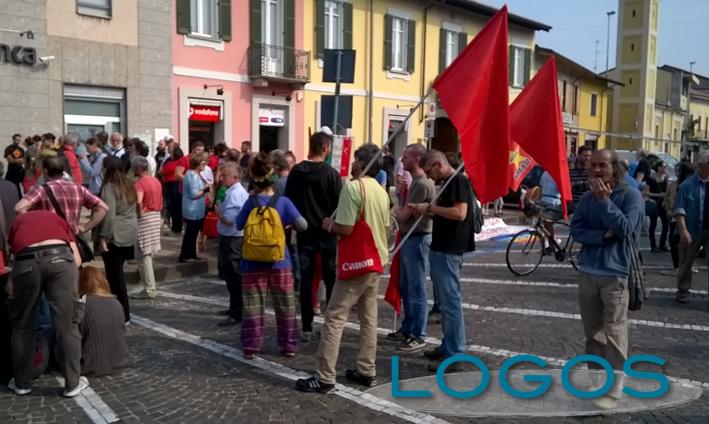 Castano Primo - L'Anpi in piazza Mazzini