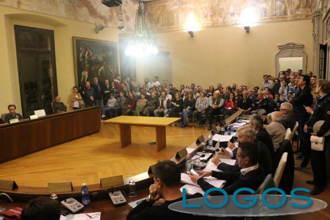 Castano Primo - Una seduta del consiglio comunale (Foto d'archivio)