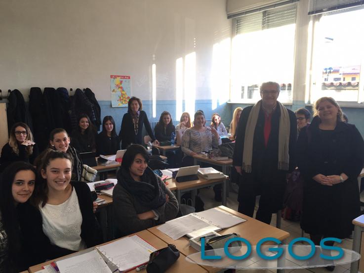 Liceo Arconate - Incontro con il dott. Tunzio 2016