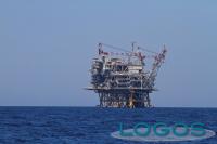 Generica - Una trivella petrolifera in mare