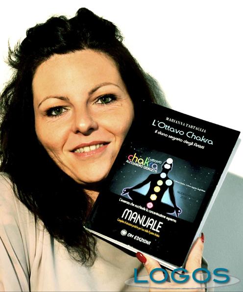 Libri - Marianna Tartaglia e il suo libro 'L'Ottavo Chakra'