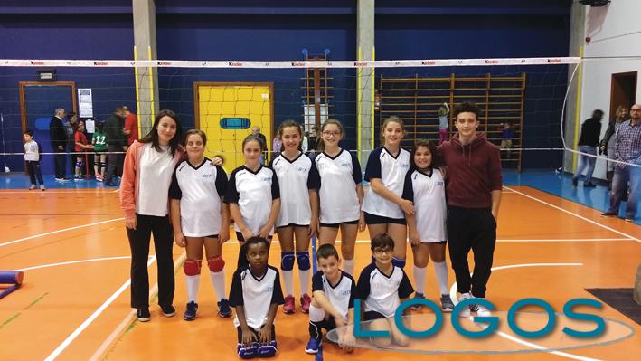 Turbigo - Una formazione della DST Volley '89 Turbigo - Una formazione della DST Volley '89