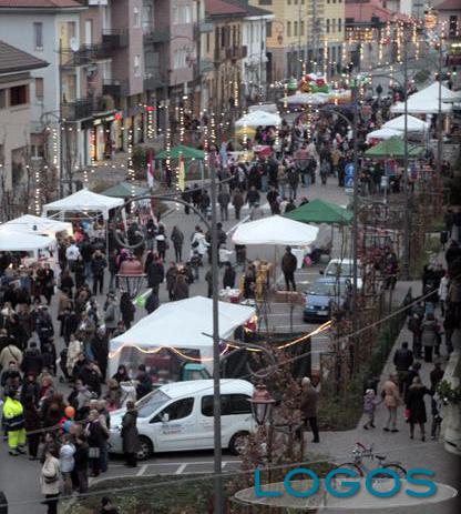 Turbigo - Un mercatino di Natale degli scorsi anni (Foto d'archivio)