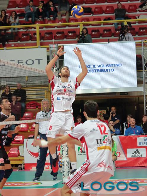 Sport - Riccardo Sbertoli durante una partita 