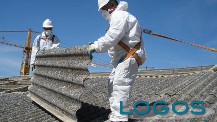 Territorio - Rimozione e smaltimento amianto (Foto internet)