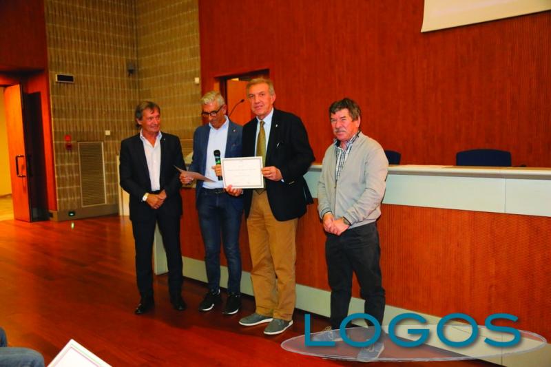 Turbigo - 'Distintivo al merito FISI' per lo Sci Club Ticino Turbigo - 'Distintivo al merito FISI' per lo Sci Club Ticino