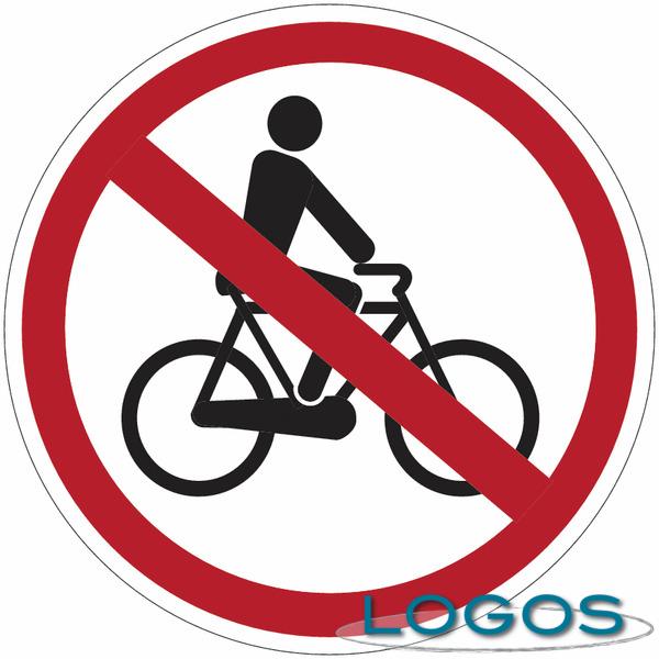 Castano / Cuggiono - Salta la pista ciclopedonale di collegamento (Foto internet) Castano / Cuggiono - Salta la pista ciclopedonale di collegamento (Foto internet)