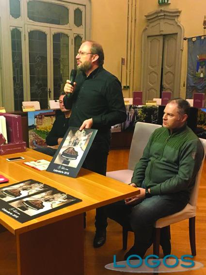 Castano Primo - La presentazione del calendario di Castano (Foto Franco Gualdoni) Castano Primo - La presentazione del calendario di Castano (Foto Franco Gualdoni)
