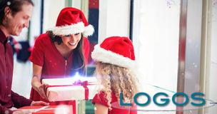 Commercio - Regali di Natale (Foto internet)