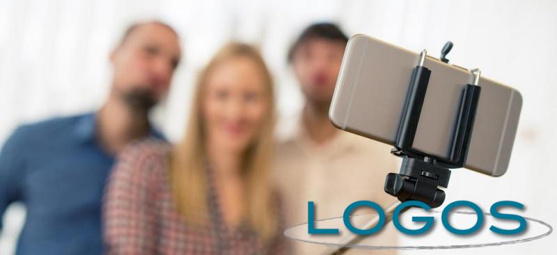 Il terzo tempo - Farsi un selfie (Foto internet)