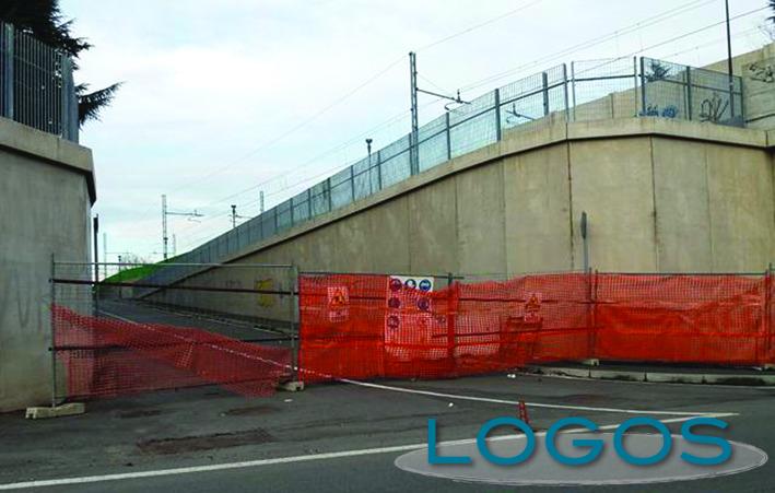 Castano Primo - La via Ariosto è ancora chiusa (Foto d'archivio) Castano Primo - La via Ariosto è ancora chiusa (Foto d'archivio)