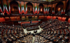 Politica - Parlamento italiano in seduca comune