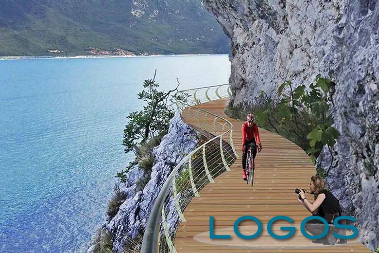 Tempo Libero - La ciclabile del Garda Tempo Libero - La ciclabile del Garda