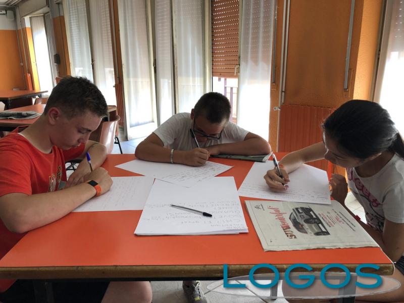 Castano Primo - Giovani giornalisti allOpera 