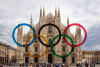 Milano - Il Duomo con i cinque cerchi olimpici (da internet)