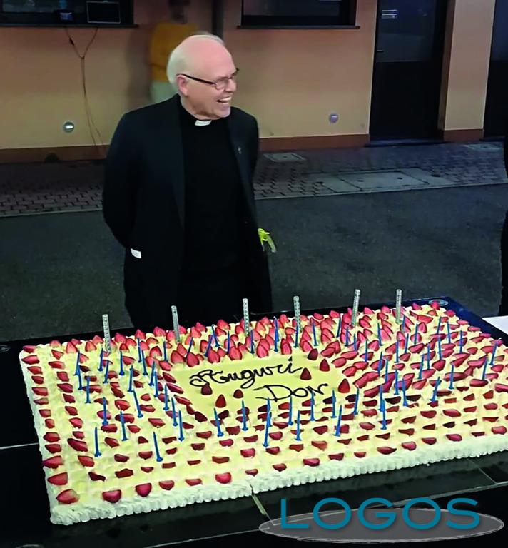 Vanzaghello - 40° di sacerdozio per don Armando 