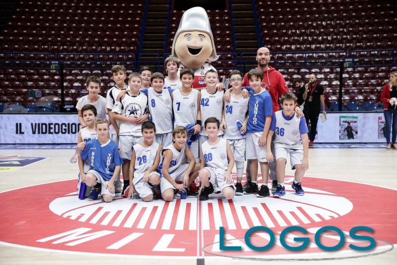 Sport - Turbigo Basket e Pallacanestro Stella Azzurra: Esordienti in campo al Forum di Assago 