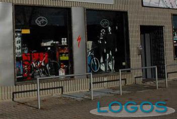 Castano Primo - Il negozio 'Bortolami Bike Action' di via per Turbigo 
