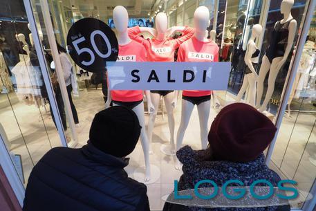 Commercio - Saldi (Foto internet) Commercio - Saldi (Foto internet)
