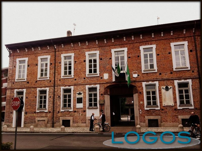 Busto Garolfo - Il palazzo Municipale 
