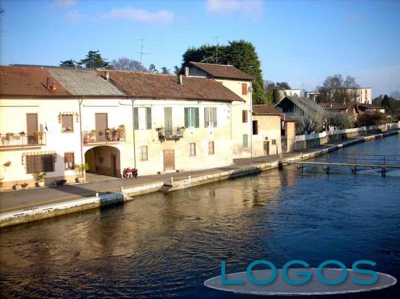 Turbigo - L'alzaia del Naviglio (Foto internet) Turbigo - L'alzaia del Naviglio (Foto internet)
