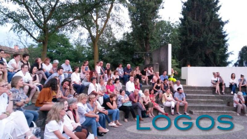 Magnago - Il teatro antico in scena in via Rimembranze 