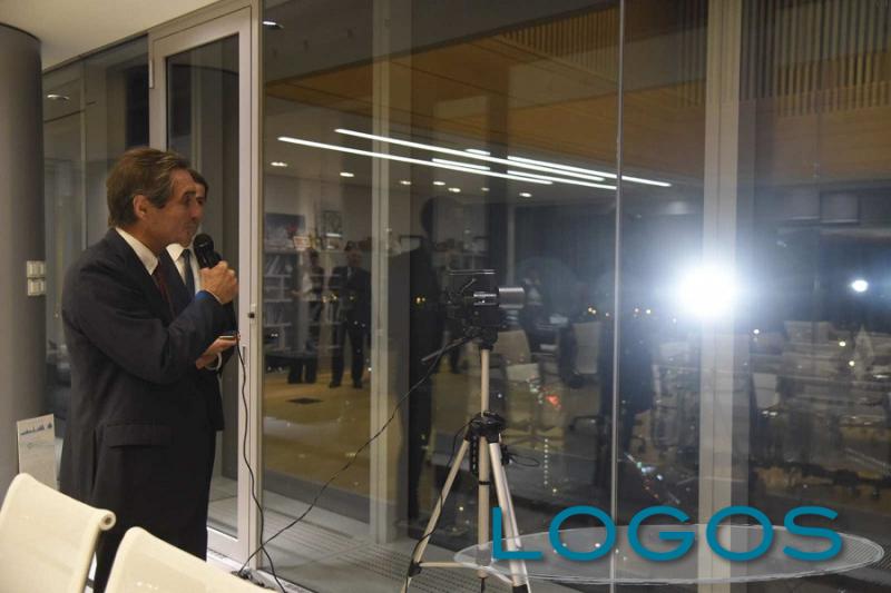 Milano - Collegamento 'via luce' 