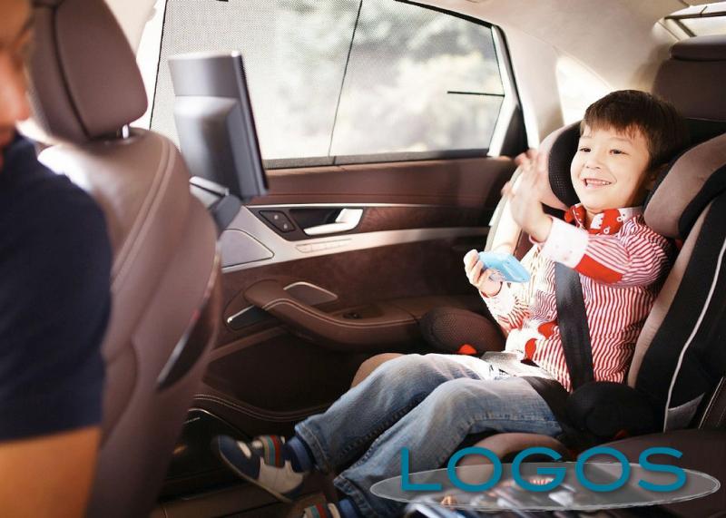 Attualità - Seggiolini anti abbandono (da internet) Attualità - Seggiolini anti abbandono (da internet)