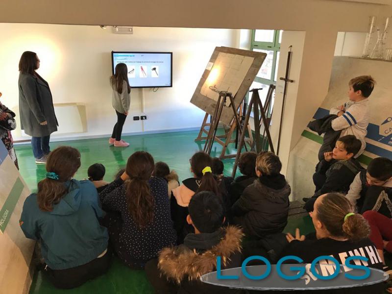 Castano - Gli alunni castanesi in visita al Museo Castano - Gli alunni castanesi in visita al Museo